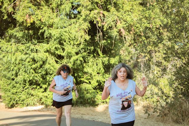 Walkers at the 2025 Walk for Jenn