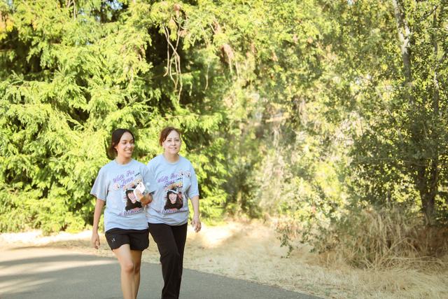 Walkers at the 2025 Walk for Jenn