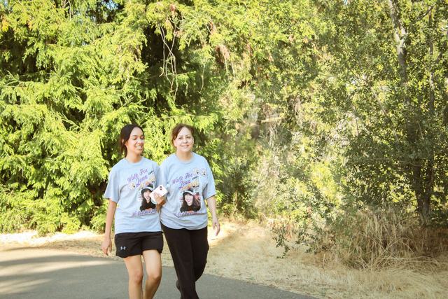 Walkers at the 2025 Walk for Jenn