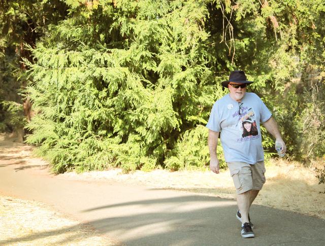 Walkers at the 2025 Walk for Jenn